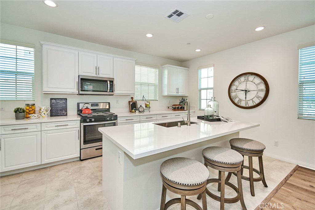 6932 Sagebrush Circle