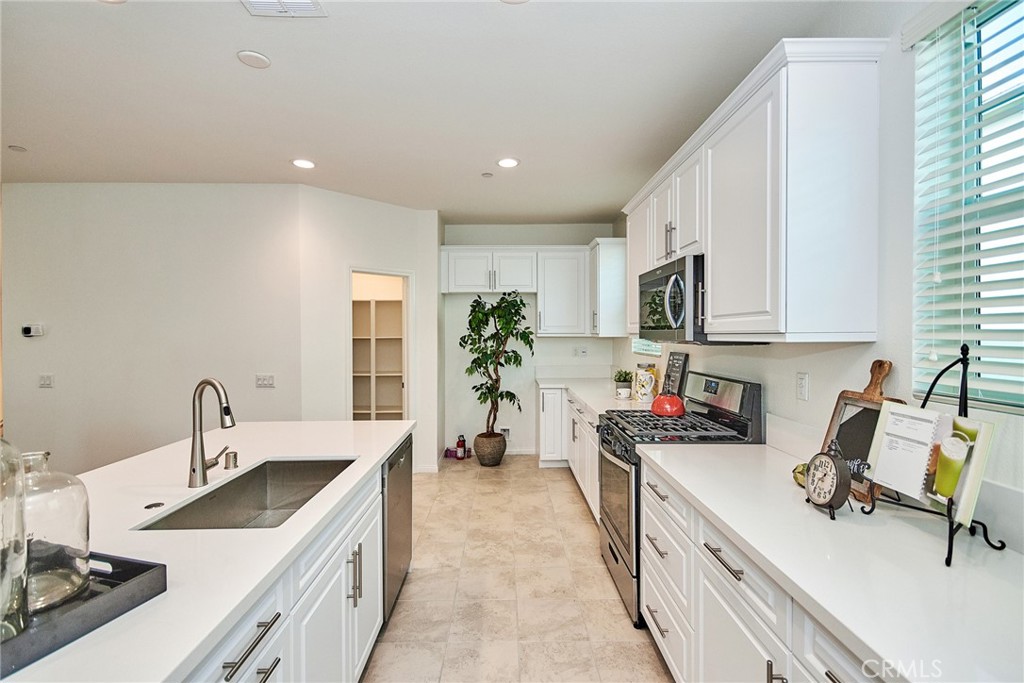 6932 Sagebrush Circle