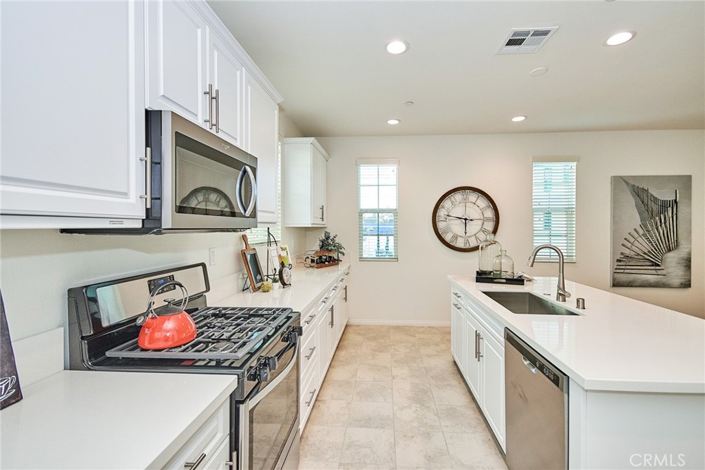 6932 Sagebrush Circle
