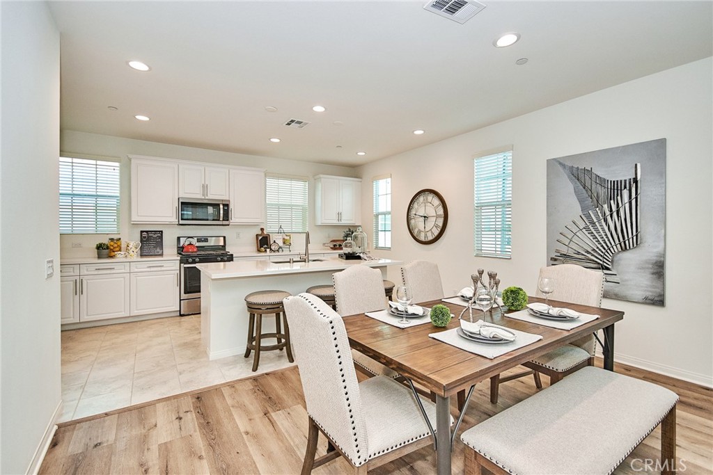 6932 Sagebrush Circle