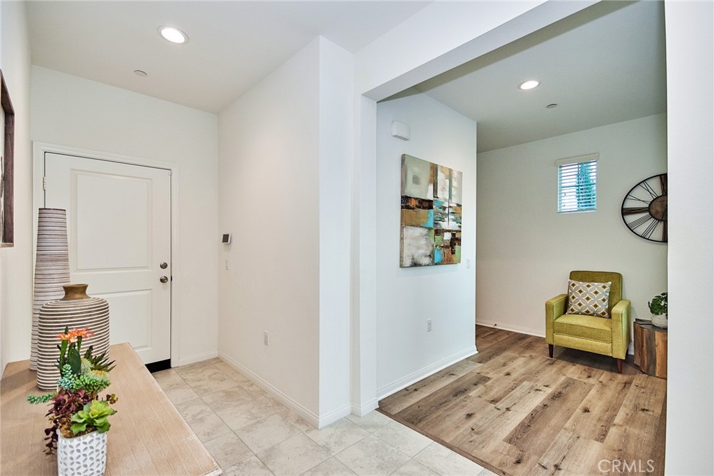 6932 Sagebrush Circle