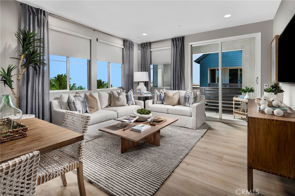 4102 S. Limecrest Paseo #1