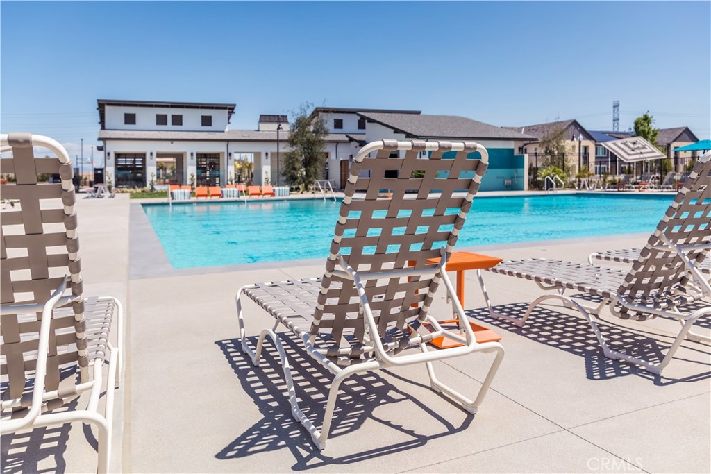 4102 S. Limecrest Paseo #1