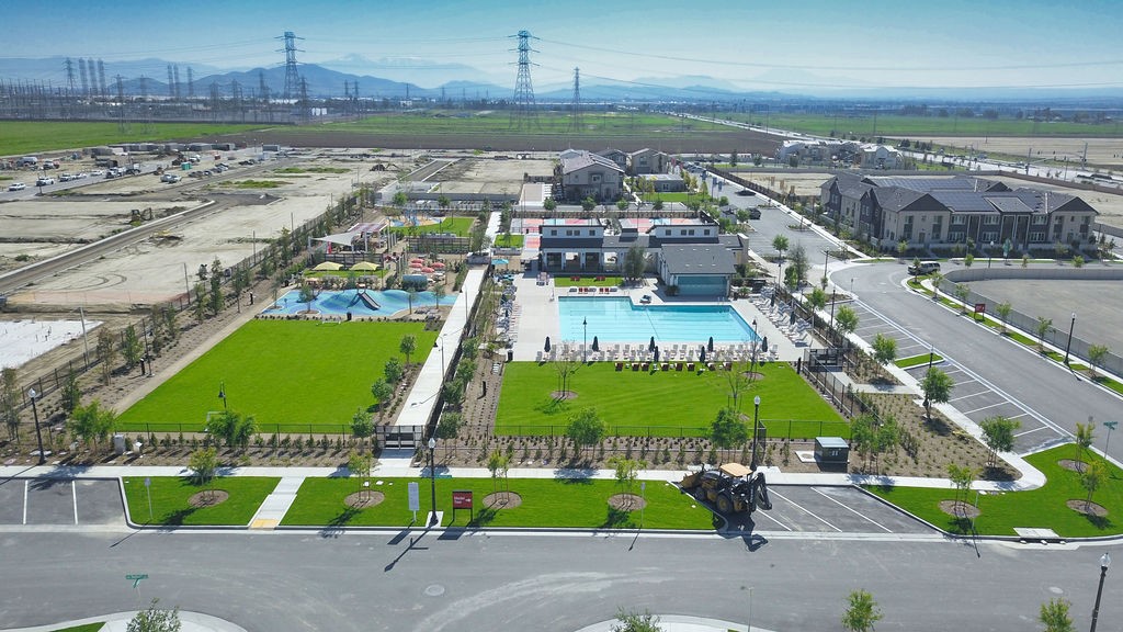 4102 S. Limecrest Paseo #1