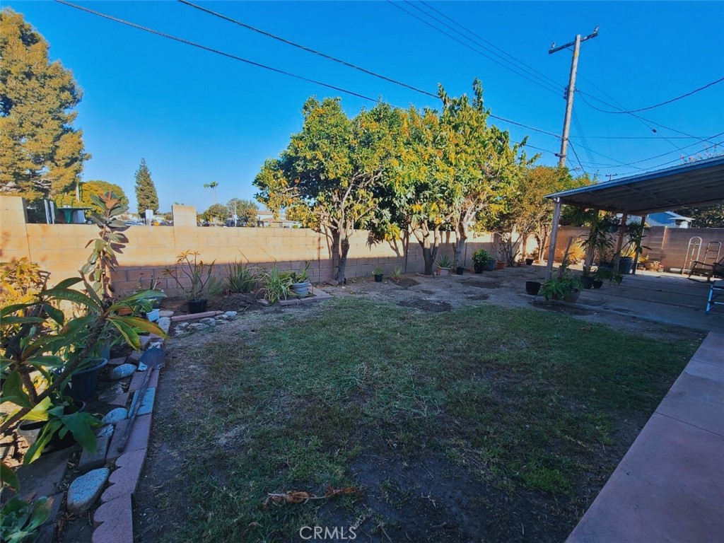 1018 Meade Ave