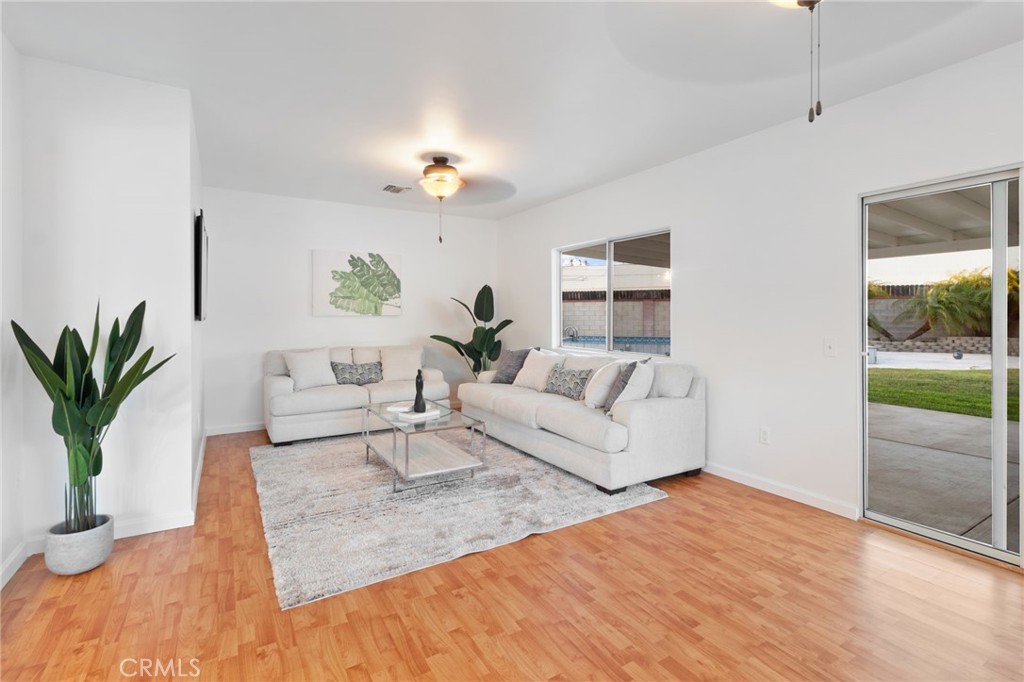 1408 N Midsite Avenue