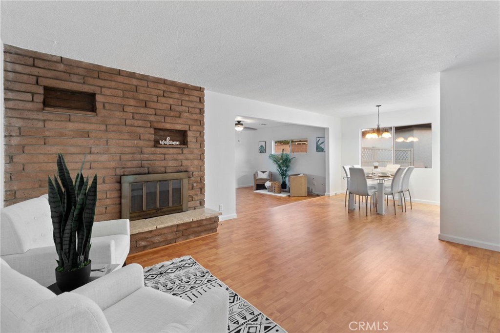 1408 N Midsite Avenue