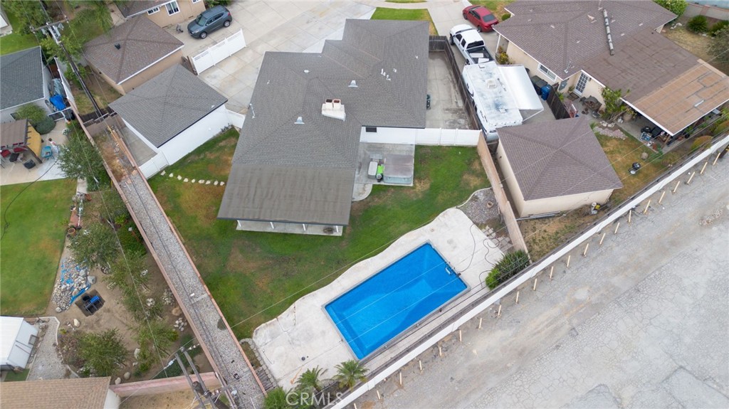 1408 N Midsite Avenue