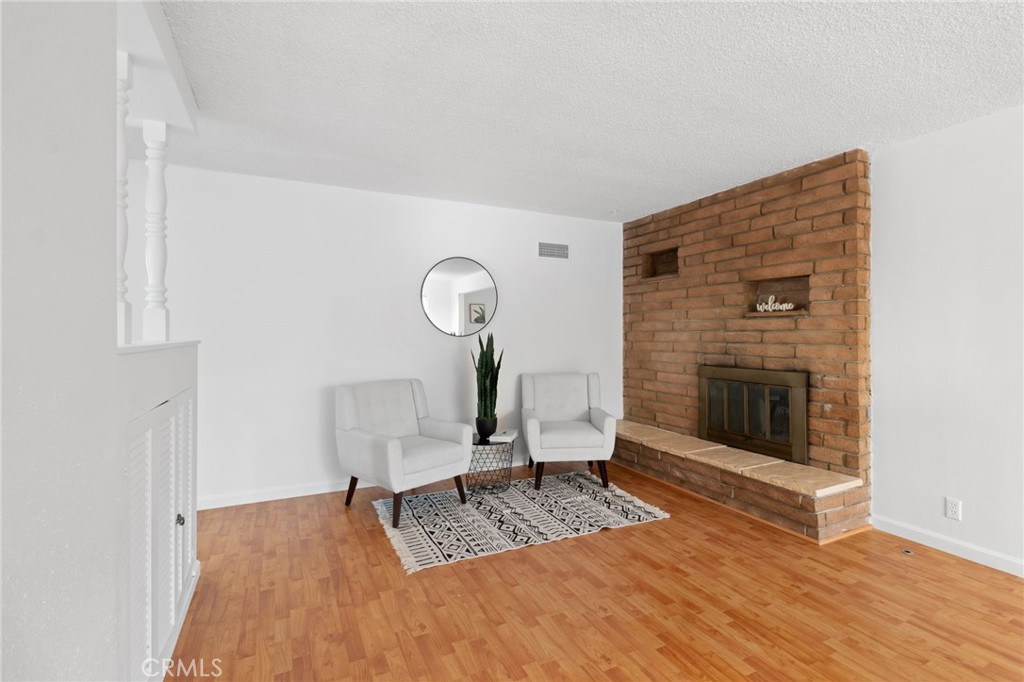 1408 N Midsite Avenue