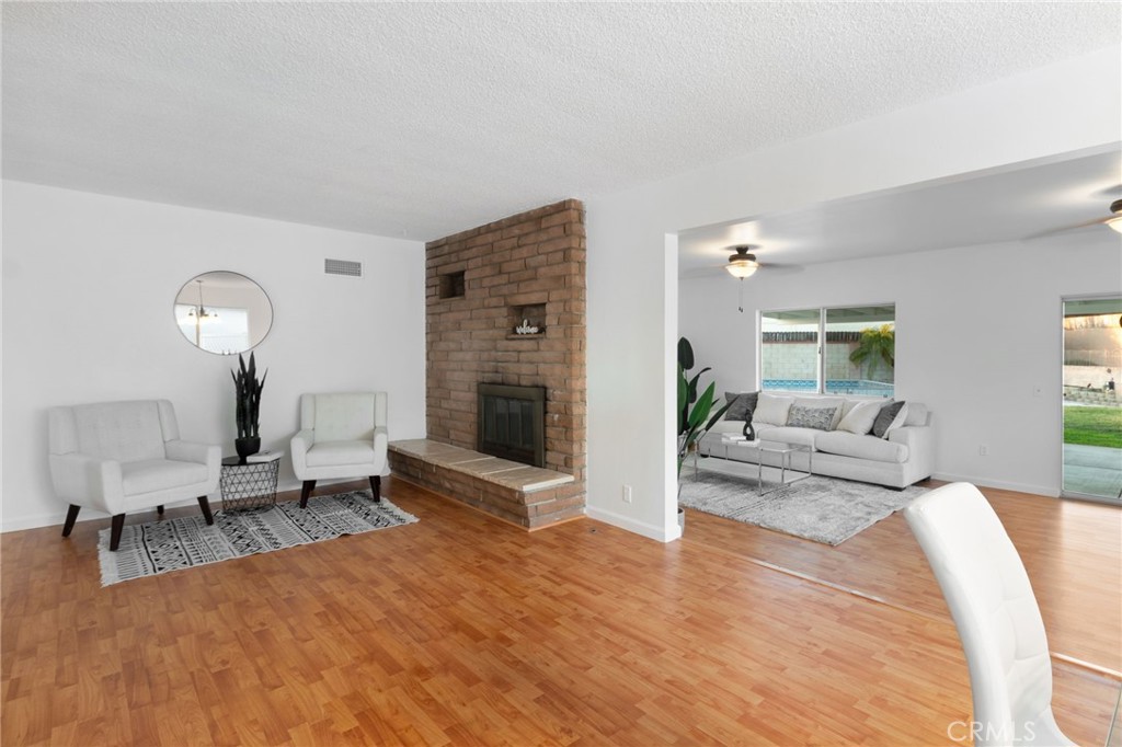 1408 N Midsite Avenue