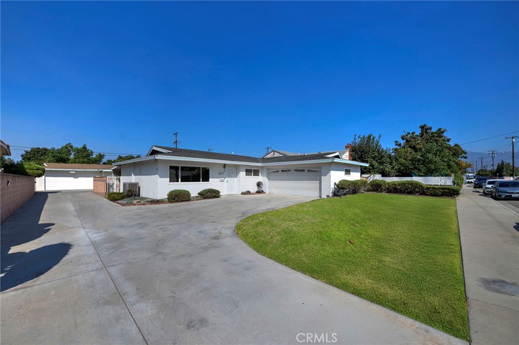 3757 Strang Avenue