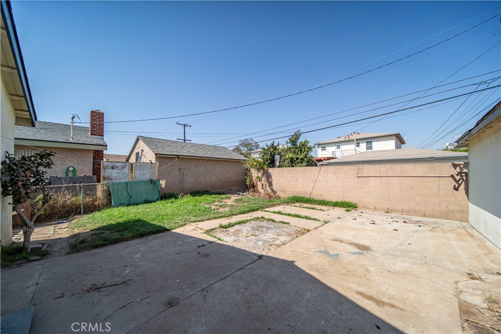 629 W Markland Drive