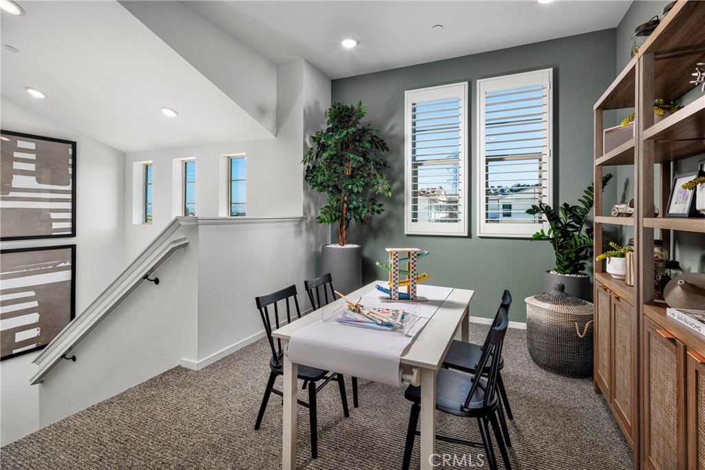 4102 Yarrow Paseo S