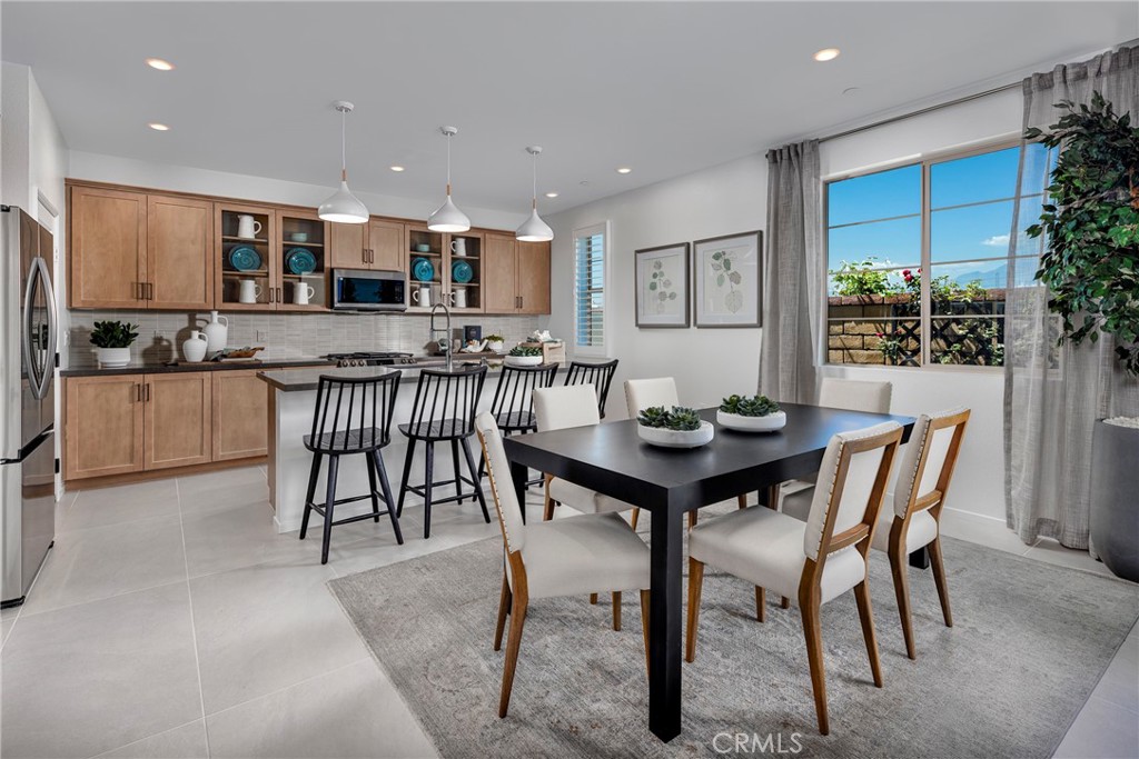 4102 Yarrow Paseo S