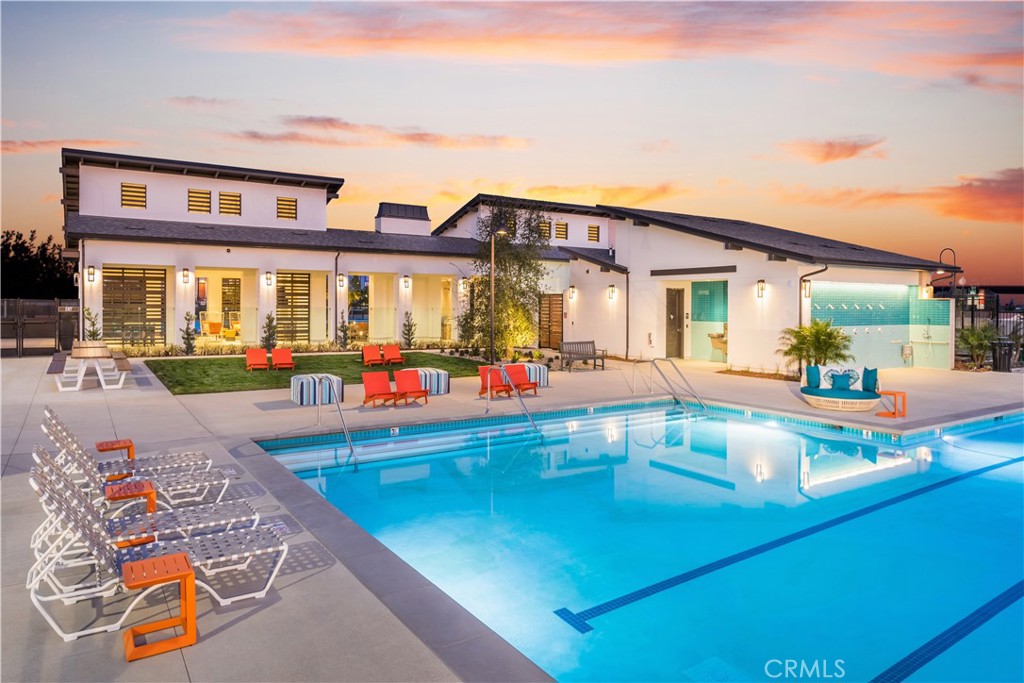 4102 Yarrow Paseo S