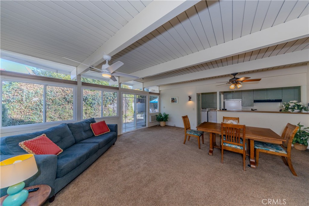 1026 N Mountain View Place