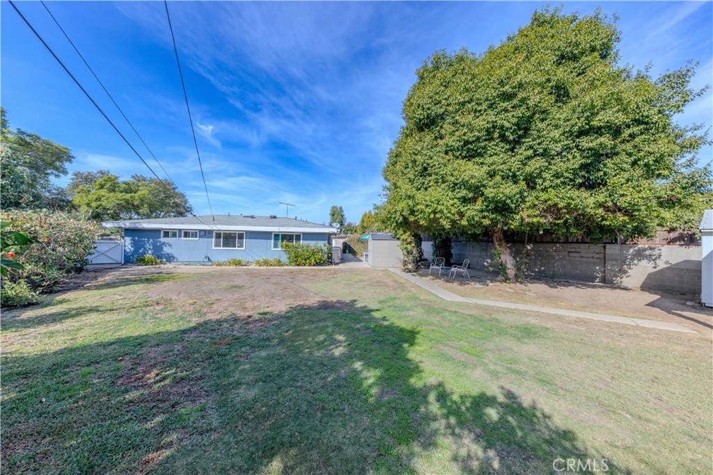 1026 N Mountain View Place