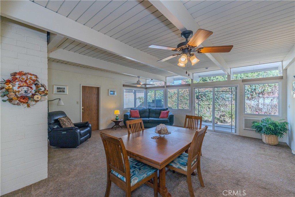 1026 N Mountain View Place