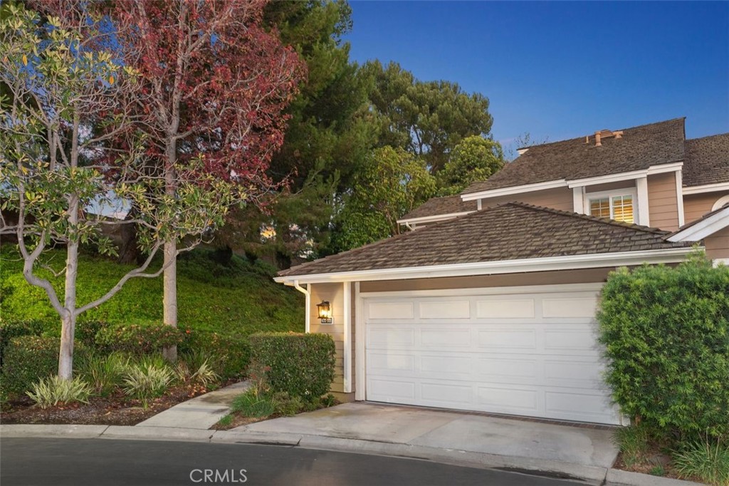 631 Brocton Court 101