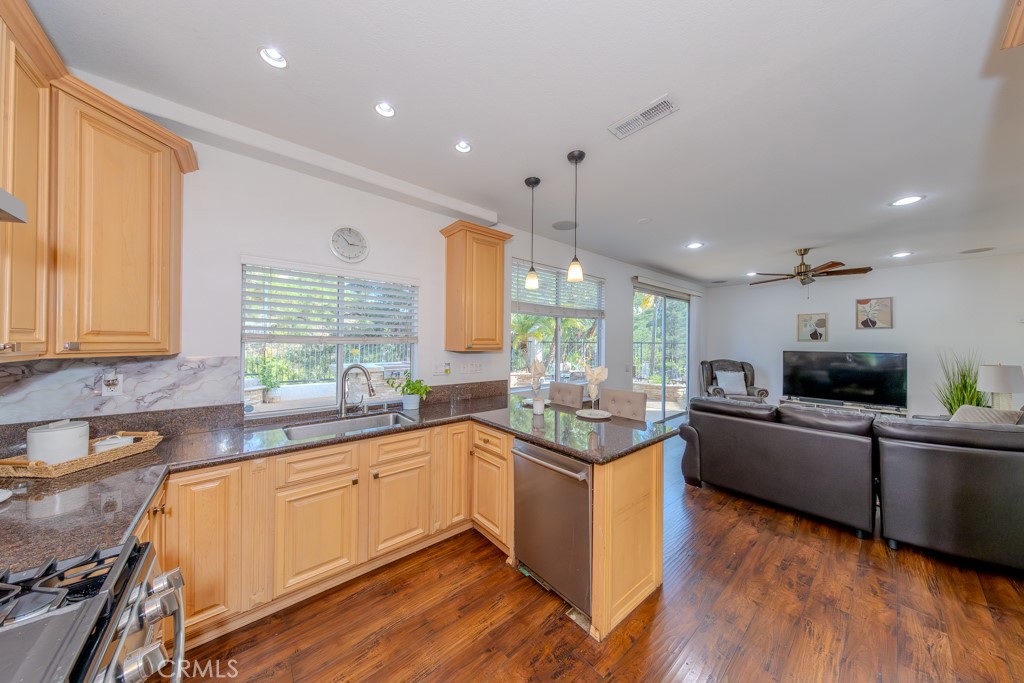 5760 Southview Drive