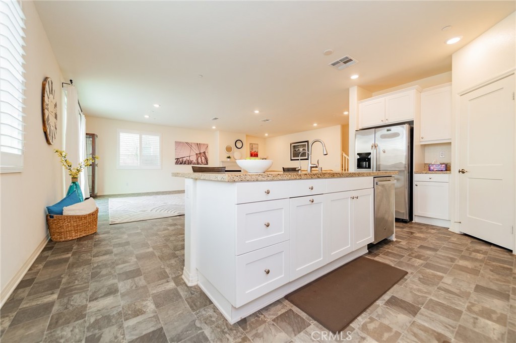 4842 S Prince Way