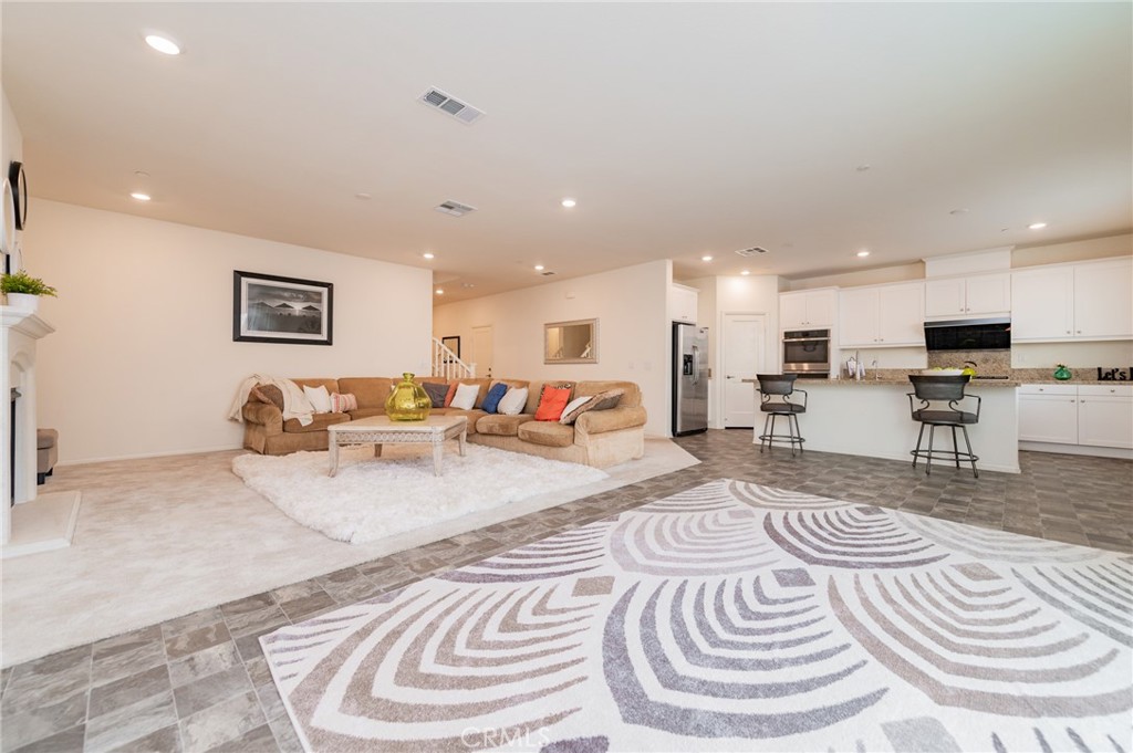 4842 S Prince Way