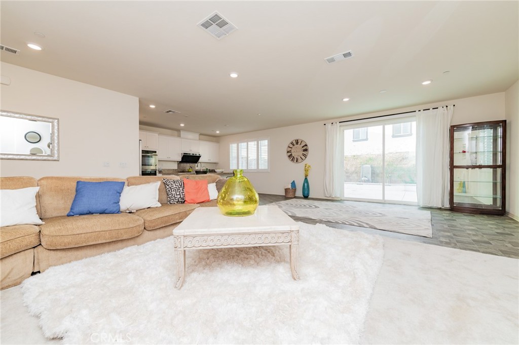 4842 S Prince Way