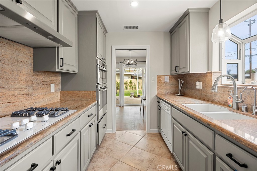 2850 W Monroe Avenue