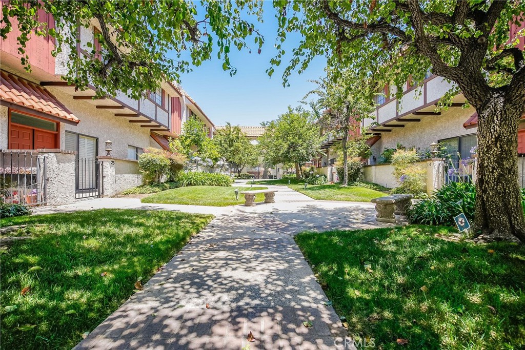 2450 E Del Mar Boulevard 36