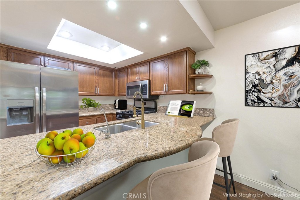 1738 Puente Avenue 50