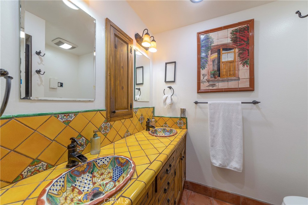 1738 Puente Avenue 50