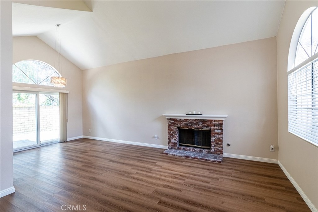 13564 Crescent Hill Drive