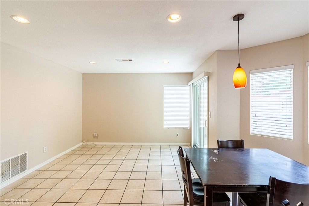 13564 Crescent Hill Drive