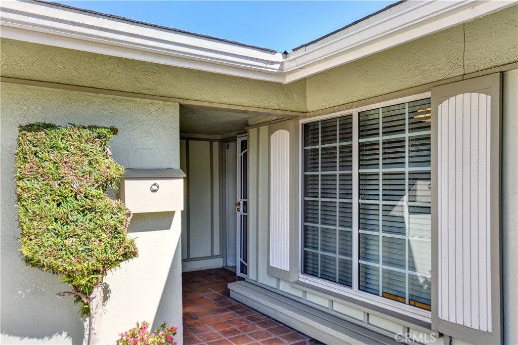 8754 Palmcreek Drive