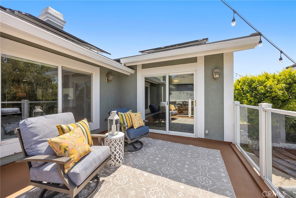 5210 Avenida De Kristine