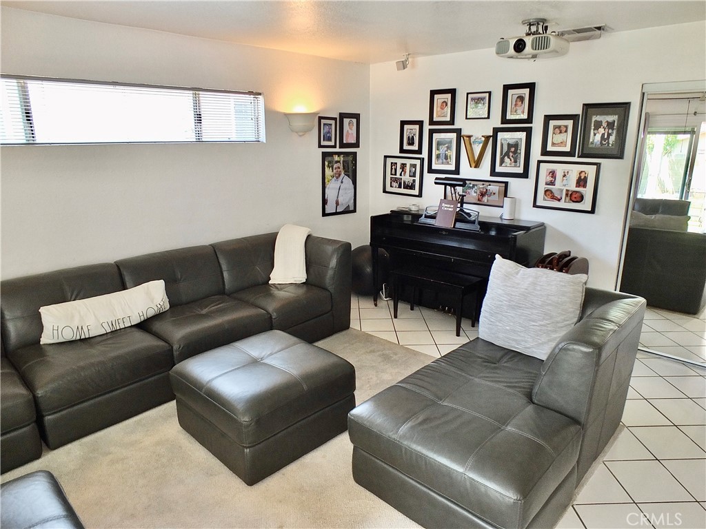 251 W Markland Drive