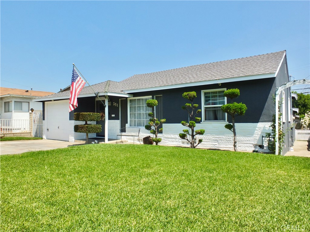 251 W Markland Drive