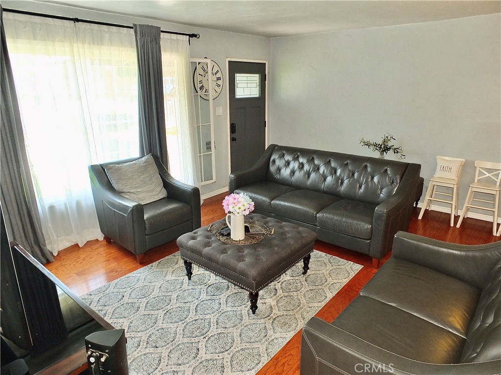 251 W Markland Drive