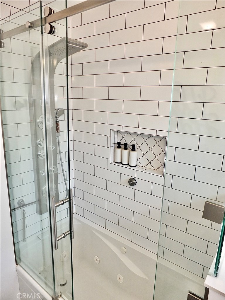 251 W Markland Drive