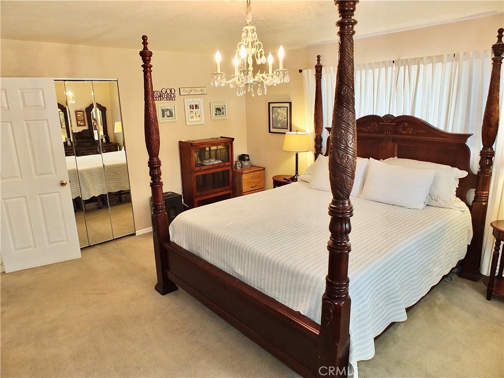 251 W Markland Drive