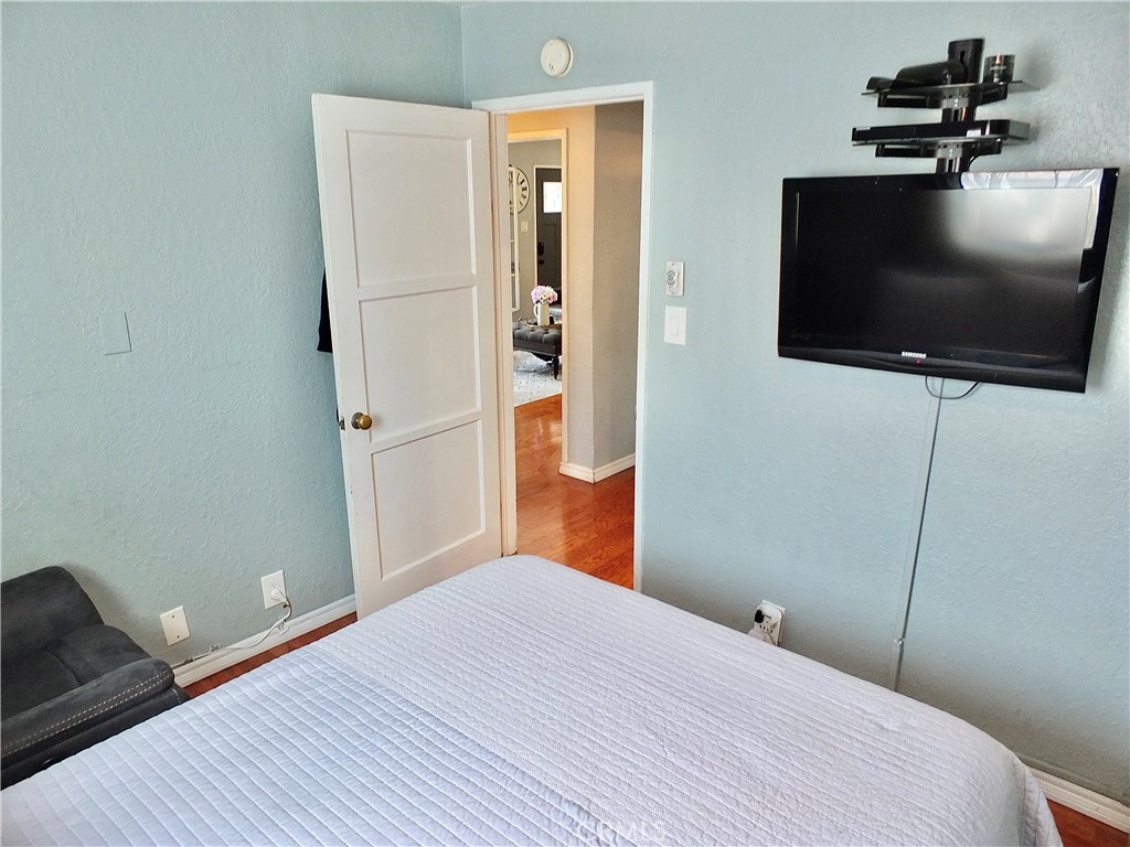 251 W Markland Drive