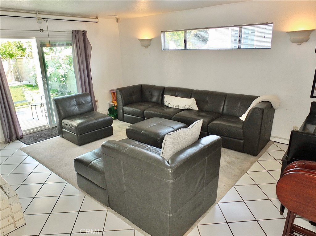 251 W Markland Drive