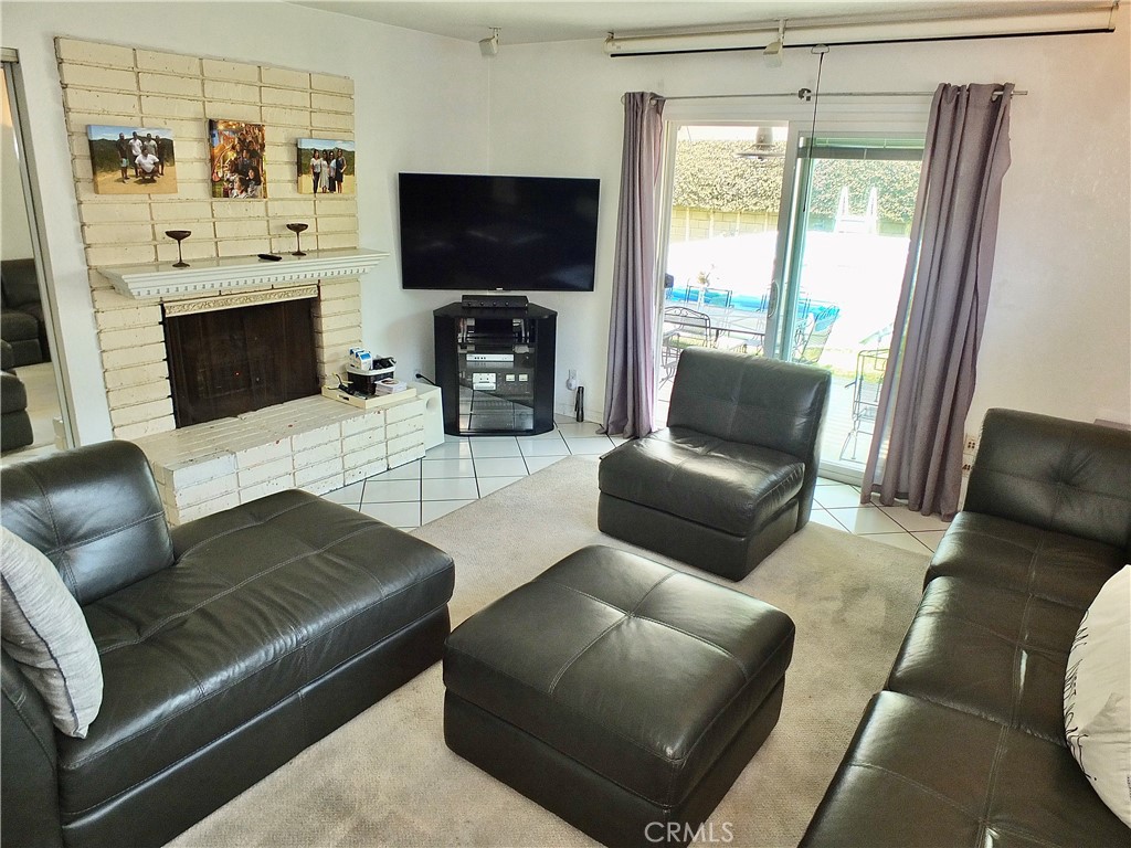 251 W Markland Drive