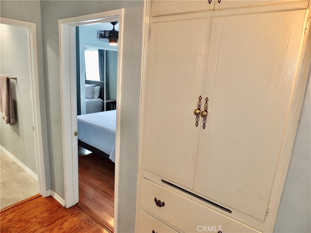 251 W Markland Drive