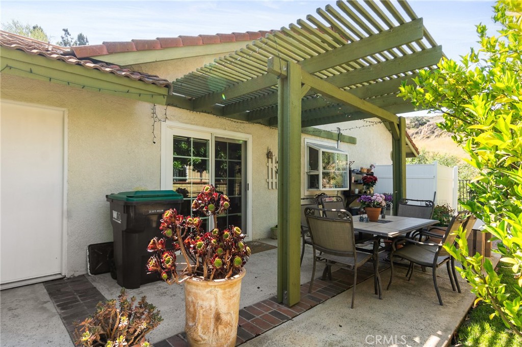 2482 Limestone Court