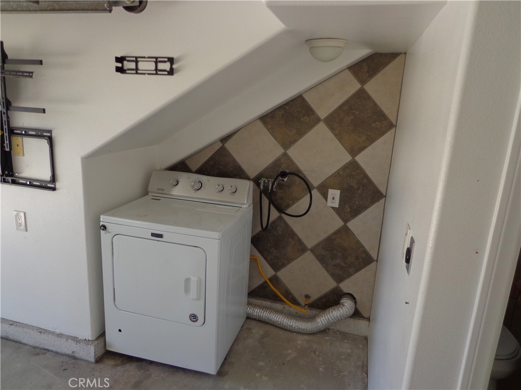 1908 & 1910 Bailey Avenue