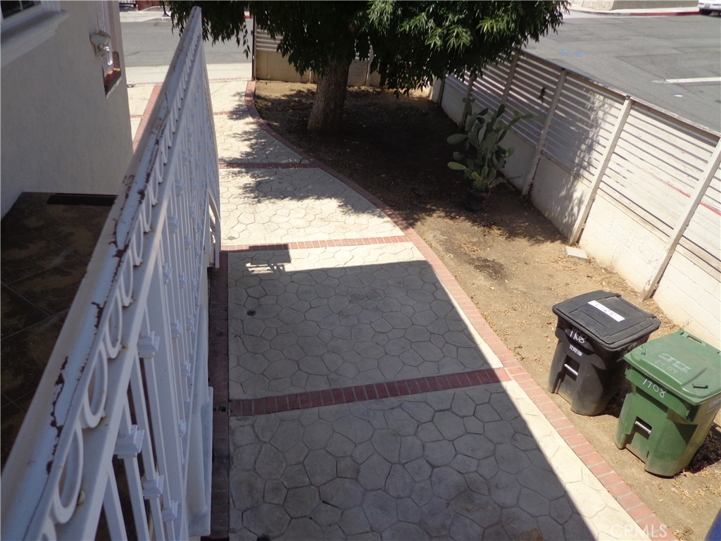 1908 & 1910 Bailey Avenue