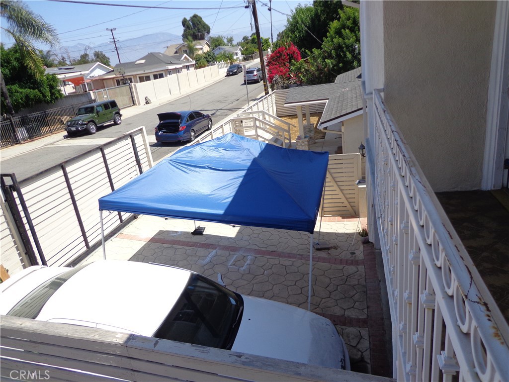 1908 & 1910 Bailey Avenue