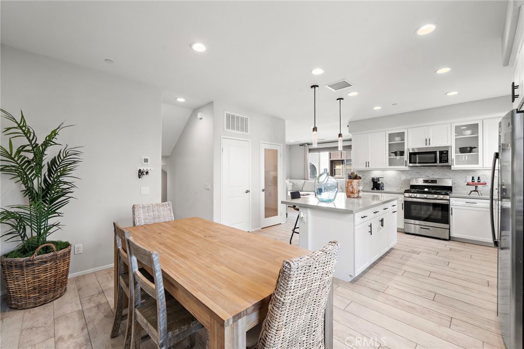 8423 Explorer Street