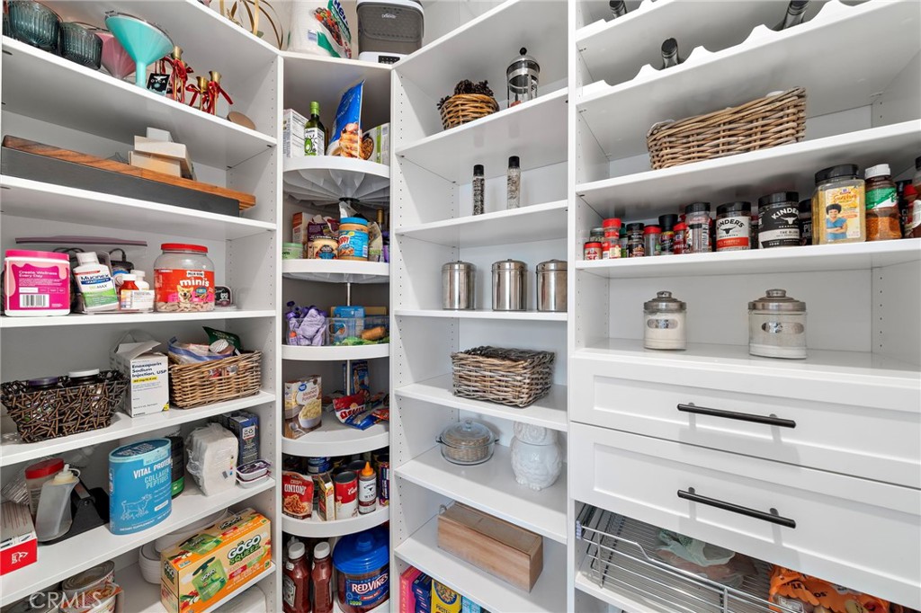 8423 Explorer Street